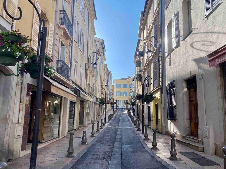 Au Coeur Du Viel Antibes - Cosy Appartement Esterno foto